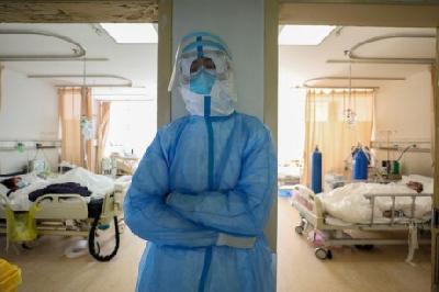 Науковці оприлюднили ризики захворіти на коронавірус Covid-2019 у різних вікових груп