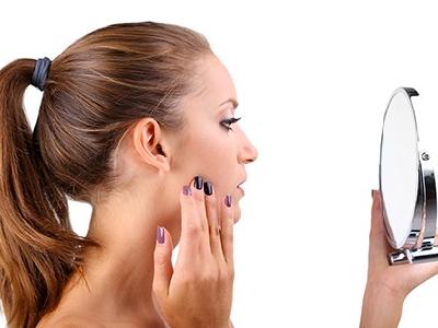 Дефіцит вітаміну В12: ознаки можна виявити на обличчі, кажуть експерти